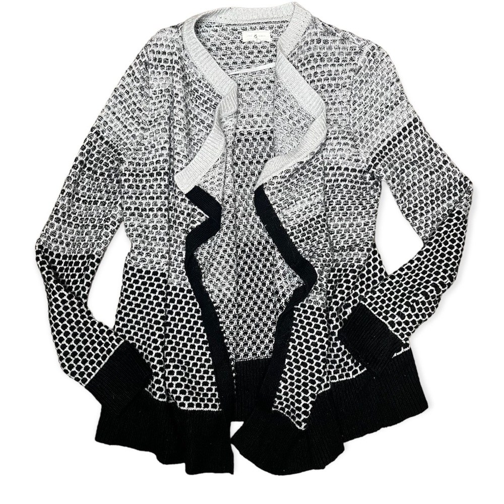Lou & Grey casual cozy cardigan